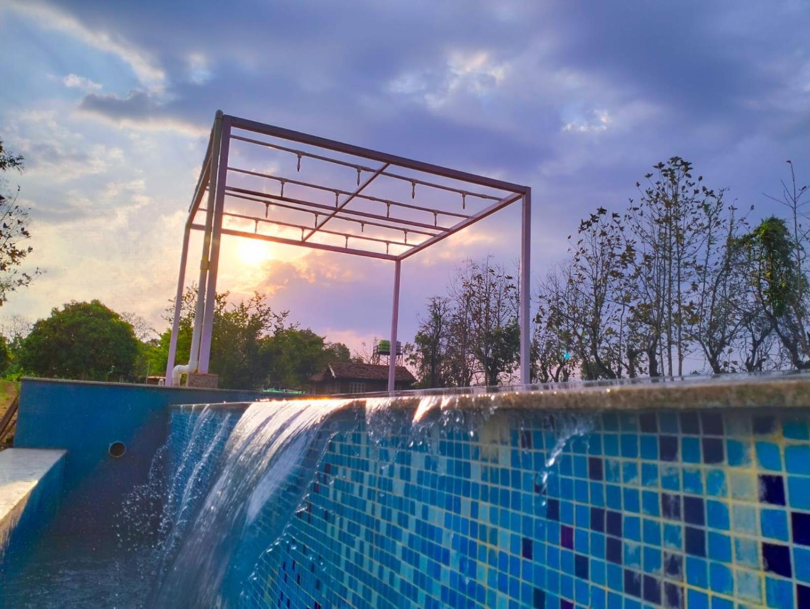 Wow Stayz2 Pachmarhi Foothill Cottages Zewnętrze zdjęcie