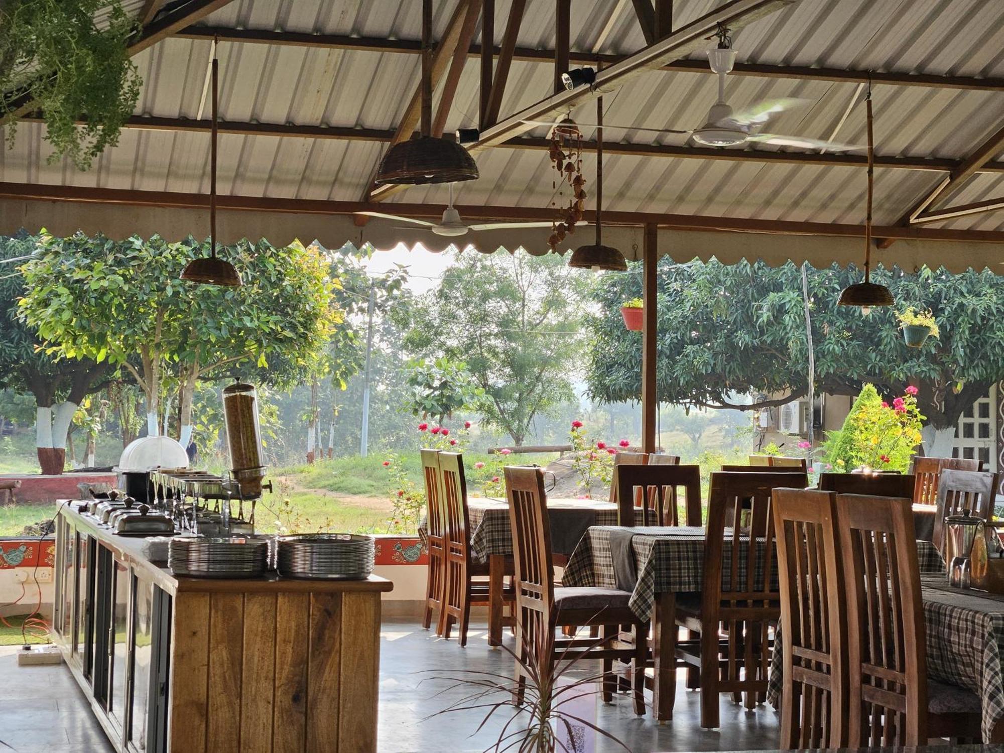 Wow Stayz2 Pachmarhi Foothill Cottages Zewnętrze zdjęcie